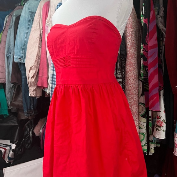 strapless red dress - Picture 2 of 4